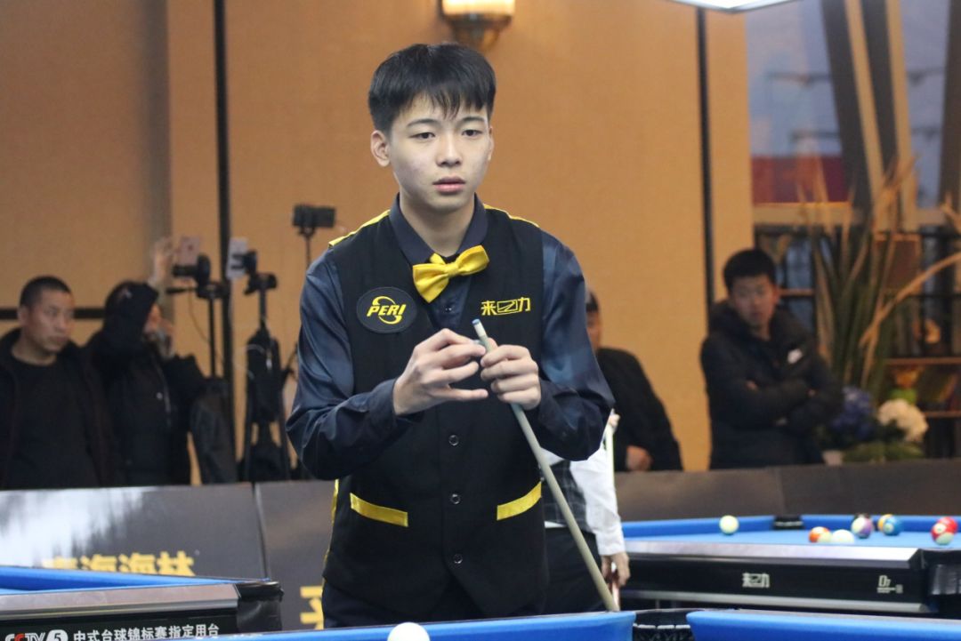 萨对球员的 萨对球员的