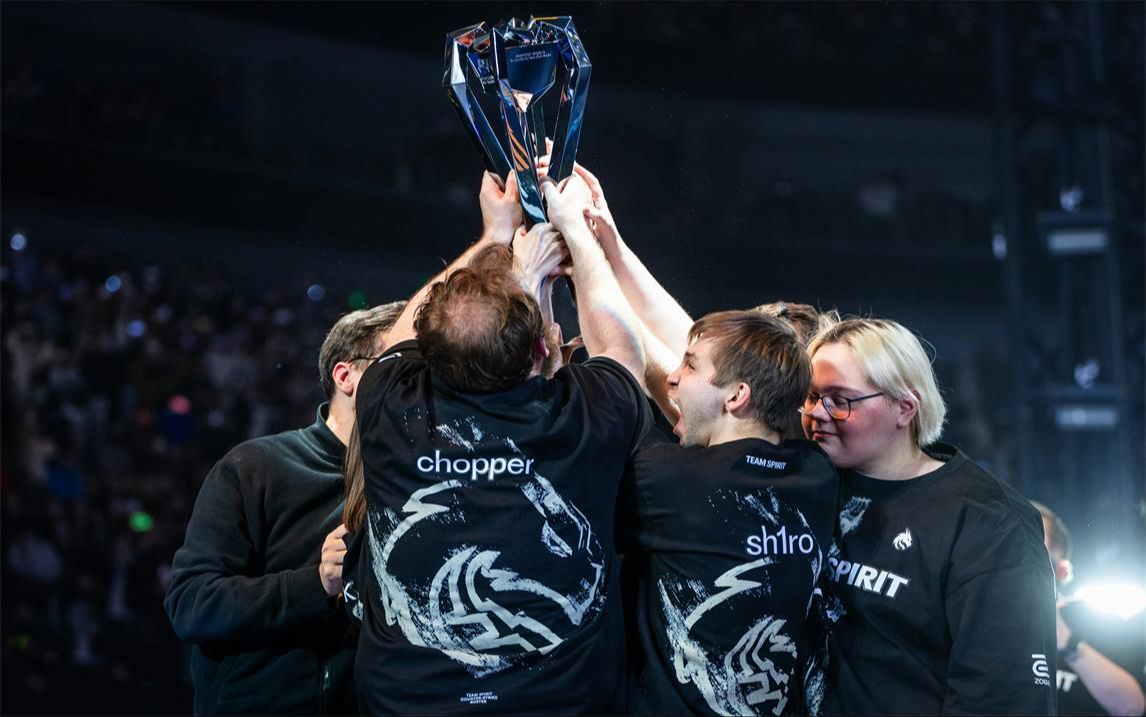 中后区偏中 中后区偏中